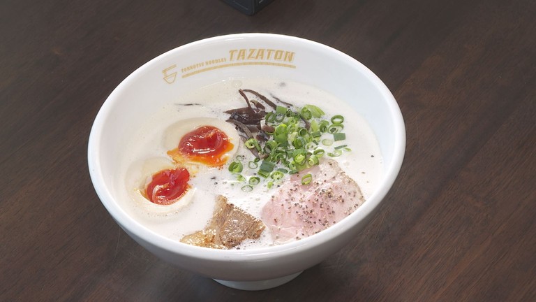 「トンコツヌードルズ　ＴＡＺＡＴＯＮ」 「野球軒」